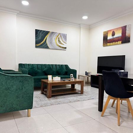Chelsea Gardens Apartment Doha Exteriör bild