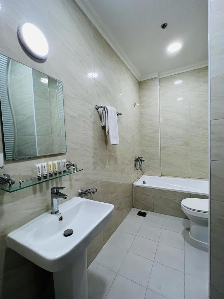 Chelsea Gardens Apartment Doha Exteriör bild